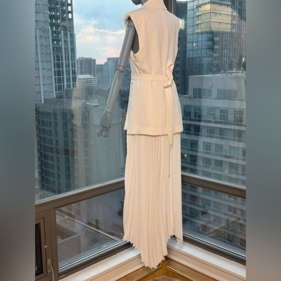🆕 SIMKHAI 🧿 NWOT Helena Combo Blazer Dress, Pleated Skirt, White - Sz US 10 - Picture 8 of 16